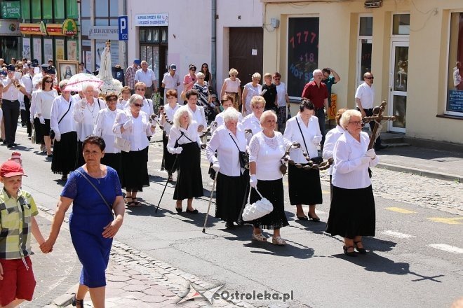 Procesja Bożego Ciała w parafi pw. św. Antoniego w Ostrołęce [31.05.2018] - zdjęcie #125 - eOstroleka.pl