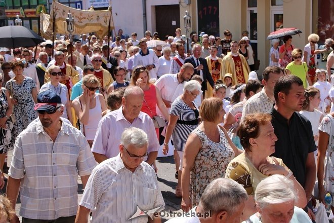 Procesja Bożego Ciała w parafi pw. św. Antoniego w Ostrołęce [31.05.2018] - zdjęcie #112 - eOstroleka.pl