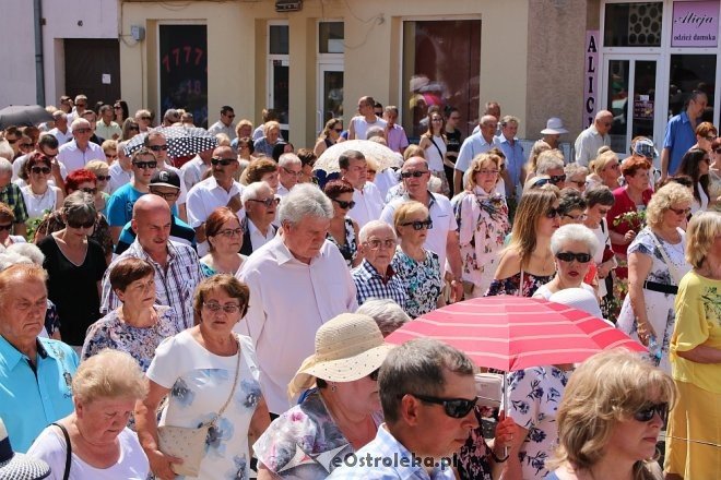 Procesja Bożego Ciała w parafi pw. św. Antoniego w Ostrołęce [31.05.2018] - zdjęcie #103 - eOstroleka.pl