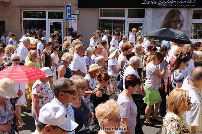 Procesja Bożego Ciała w parafi pw. św. Antoniego w Ostrołęce [31.05.2018] - zdjęcie #101 - eOstroleka.pl