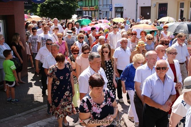 Procesja Bożego Ciała w parafi pw. św. Antoniego w Ostrołęce [31.05.2018] - zdjęcie #98 - eOstroleka.pl