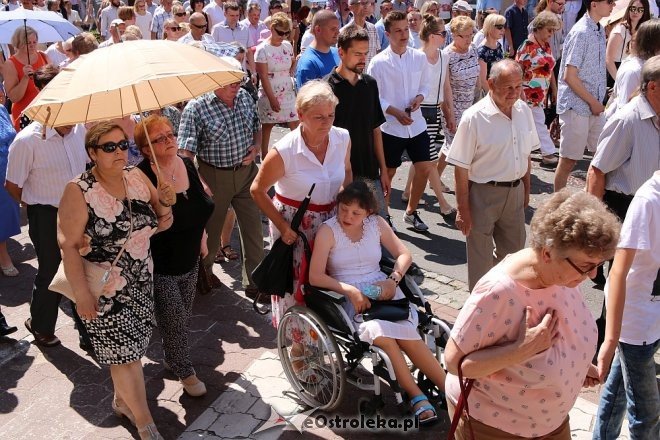 Procesja Bożego Ciała w parafi pw. św. Antoniego w Ostrołęce [31.05.2018] - zdjęcie #85 - eOstroleka.pl