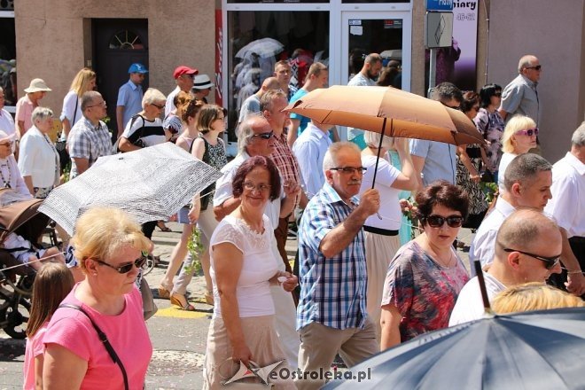 Procesja Bożego Ciała w parafi pw. św. Antoniego w Ostrołęce [31.05.2018] - zdjęcie #67 - eOstroleka.pl