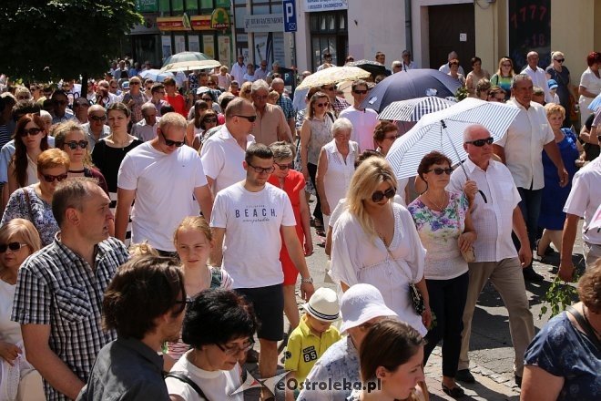 Procesja Bożego Ciała w parafi pw. św. Antoniego w Ostrołęce [31.05.2018] - zdjęcie #59 - eOstroleka.pl
