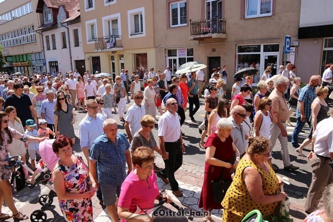 Procesja Bożego Ciała w parafi pw. św. Antoniego w Ostrołęce [31.05.2018] - zdjęcie #54 - eOstroleka.pl