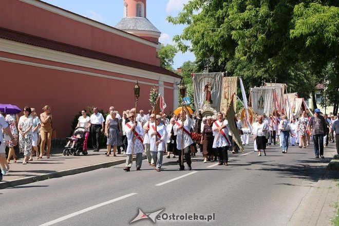 Procesja Bożego Ciała w parafi pw. św. Antoniego w Ostrołęce [31.05.2018] - zdjęcie #39 - eOstroleka.pl