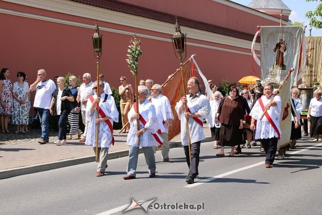 Procesja Bożego Ciała w parafi pw. św. Antoniego w Ostrołęce [31.05.2018] - zdjęcie #38 - eOstroleka.pl