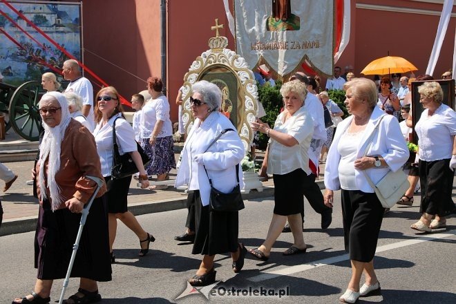 Procesja Bożego Ciała w parafi pw. św. Antoniego w Ostrołęce [31.05.2018] - zdjęcie #33 - eOstroleka.pl