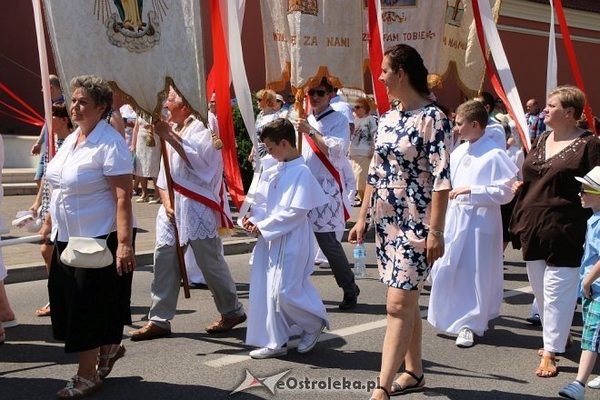 Procesja Bożego Ciała w parafi pw. św. Antoniego w Ostrołęce [31.05.2018] - zdjęcie #30 - eOstroleka.pl