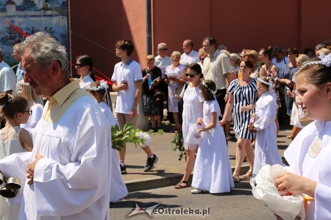 Procesja Bożego Ciała w parafi pw. św. Antoniego w Ostrołęce [31.05.2018] - zdjęcie #21 - eOstroleka.pl