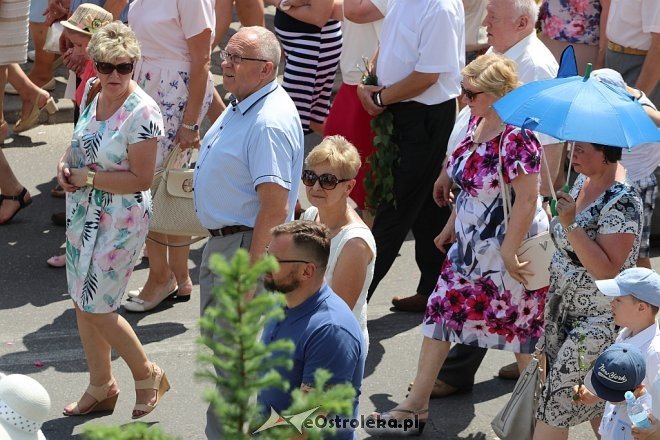 Procesja Bożego Ciała w parafii pw. Zbawiciela Świata w Ostrołęce [31.05.2018] - zdjęcie #25 - eOstroleka.pl