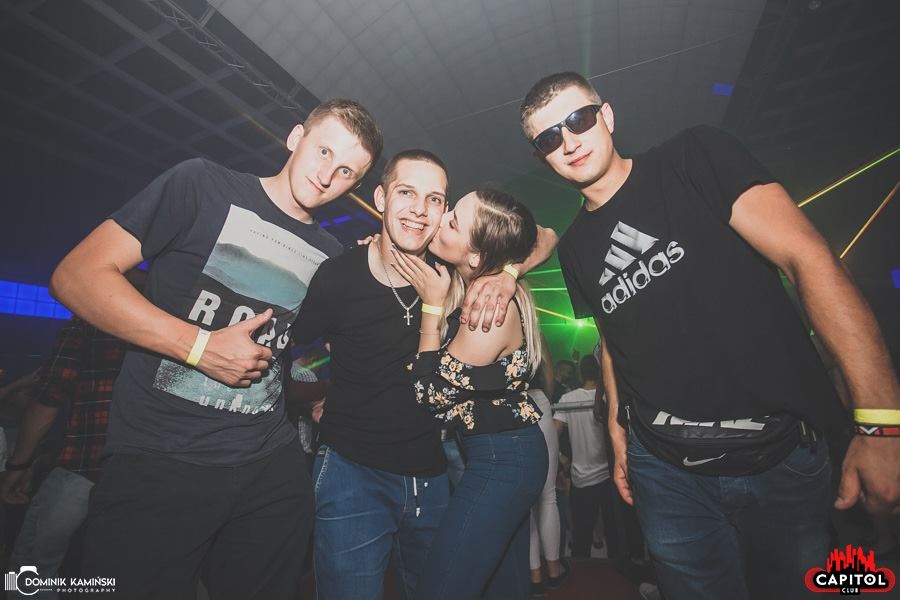Noc Wariatów w Clubie Capitol Sypniwo [30.05.2018] - zdjęcie #15 - eOstroleka.pl