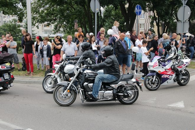 Motoserce 2018: Parada motocykli ulicami Ostrołęki [02.06.2018] - zdjęcie #17 - eOstroleka.pl