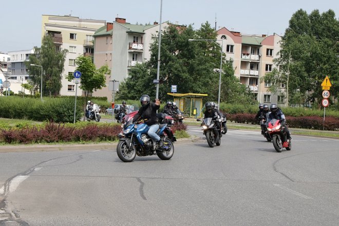 Motoserce 2018: Parada motocykli ulicami Ostrołęki [02.06.2018] - zdjęcie #115 - eOstroleka.pl