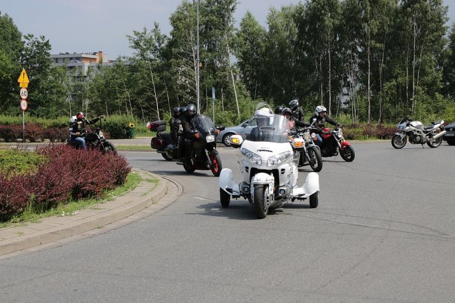 Motoserce 2018: Parada motocykli ulicami Ostrołęki [02.06.2018] - zdjęcie #139 - eOstroleka.pl
