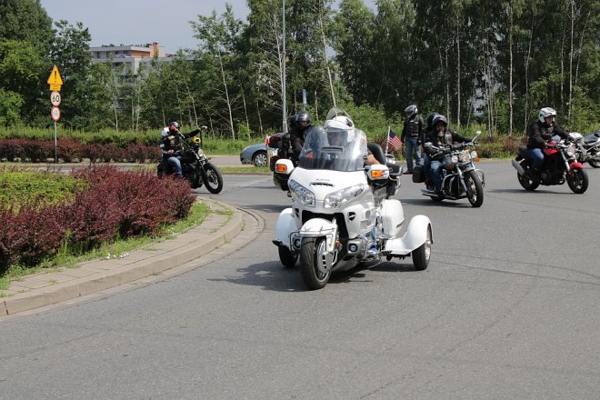 Motoserce 2018: Parada motocykli ulicami Ostrołęki [02.06.2018] - zdjęcie #140 - eOstroleka.pl