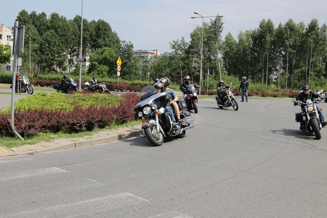 Motoserce 2018: Parada motocykli ulicami Ostrołęki [02.06.2018] - zdjęcie #153 - eOstroleka.pl