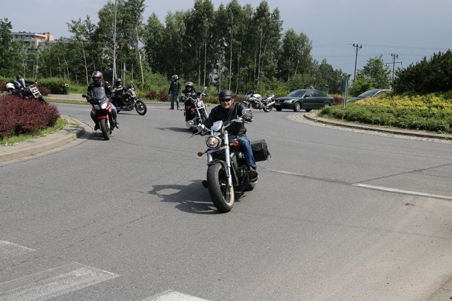 Motoserce 2018: Parada motocykli ulicami Ostrołęki [02.06.2018] - zdjęcie #154 - eOstroleka.pl