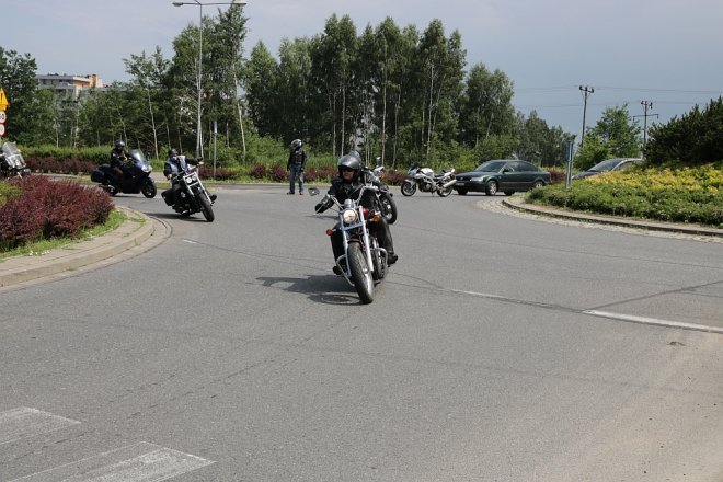 Motoserce 2018: Parada motocykli ulicami Ostrołęki [02.06.2018] - zdjęcie #155 - eOstroleka.pl