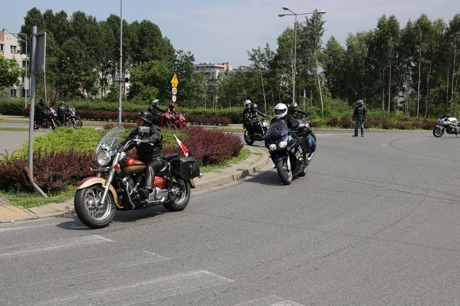 Motoserce 2018: Parada motocykli ulicami Ostrołęki [02.06.2018] - zdjęcie #161 - eOstroleka.pl
