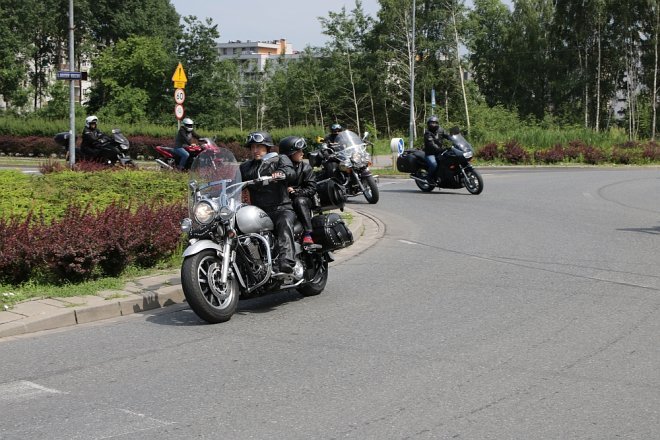 Motoserce 2018: Parada motocykli ulicami Ostrołęki [02.06.2018] - zdjęcie #172 - eOstroleka.pl