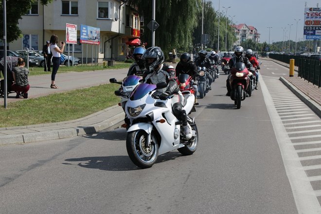 Motoserce 2018: Parada motocykli ulicami Ostrołęki [02.06.2018] - zdjęcie #200 - eOstroleka.pl