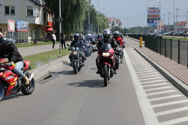 Motoserce 2018: Parada motocykli ulicami Ostrołęki [02.06.2018] - zdjęcie #202 - eOstroleka.pl