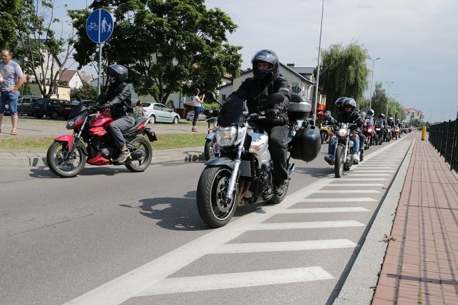 Motoserce 2018: Parada motocykli ulicami Ostrołęki [02.06.2018] - zdjęcie #226 - eOstroleka.pl