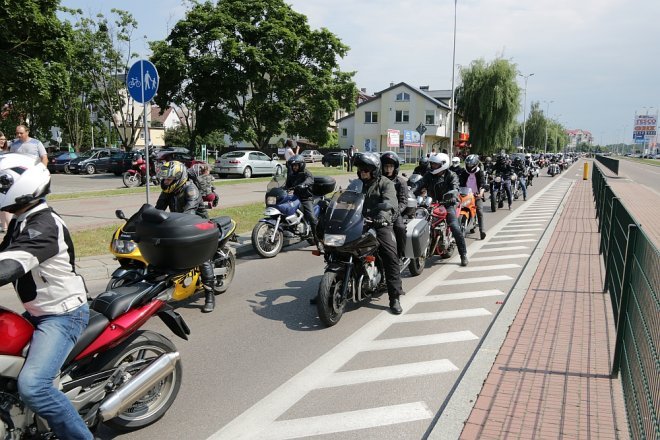 Motoserce 2018: Parada motocykli ulicami Ostrołęki [02.06.2018] - zdjęcie #232 - eOstroleka.pl