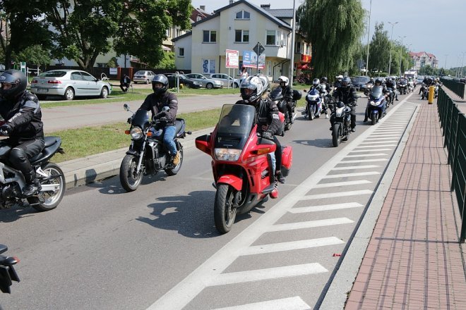 Motoserce 2018: Parada motocykli ulicami Ostrołęki [02.06.2018] - zdjęcie #275 - eOstroleka.pl