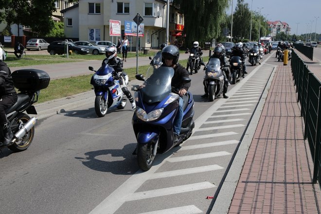 Motoserce 2018: Parada motocykli ulicami Ostrołęki [02.06.2018] - zdjęcie #277 - eOstroleka.pl