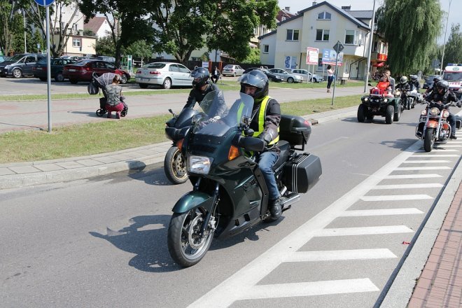 Motoserce 2018: Parada motocykli ulicami Ostrołęki [02.06.2018] - zdjęcie #291 - eOstroleka.pl