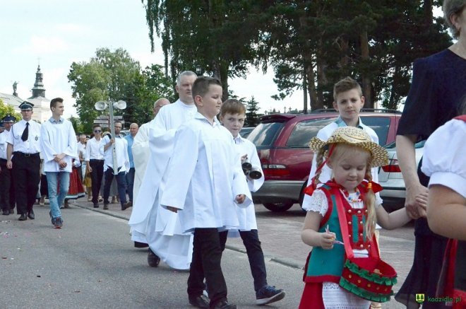 Procesja Bożego Ciała w Kadzidle [31.05.2018] - zdjęcie #163 - eOstroleka.pl