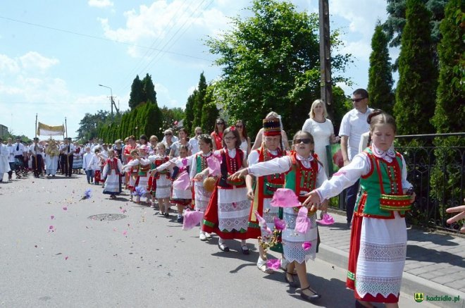 Procesja Bożego Ciała w Kadzidle [31.05.2018] - zdjęcie #80 - eOstroleka.pl
