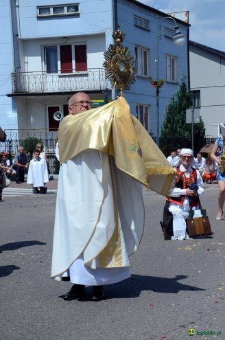 Procesja Bożego Ciała w Kadzidle [31.05.2018] - zdjęcie #4 - eOstroleka.pl