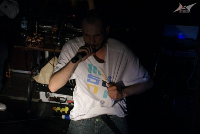 Koncert O.S.T.R w Ostrołęce (15.05.2010) - zdjęcie #75 - eOstroleka.pl