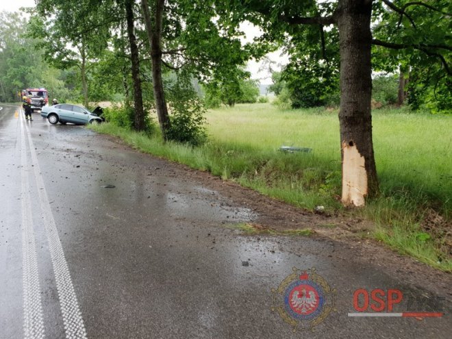 Wypadek w Łysych. Ciężarna kobieta trafiła do szpitala [05.06.2018] - zdjęcie #7 - eOstroleka.pl