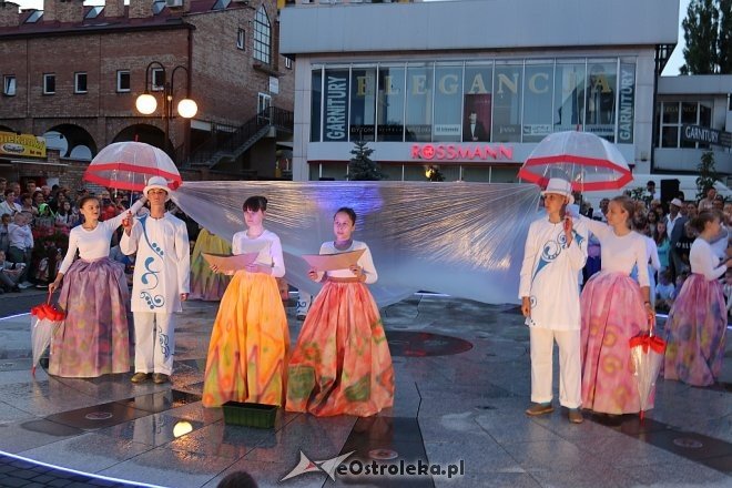 Otwarcie fontanny w Ostrołęce [07.06.2018] - zdjęcie #54 - eOstroleka.pl