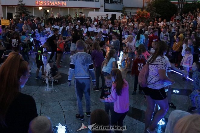 Otwarcie fontanny w Ostrołęce [07.06.2018] - zdjęcie #31 - eOstroleka.pl