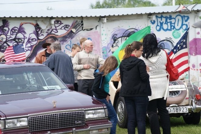 Dni Ostrołęki - Zlot Samochodów Amerykańskich (15.05.2010) - zdjęcie #38 - eOstroleka.pl