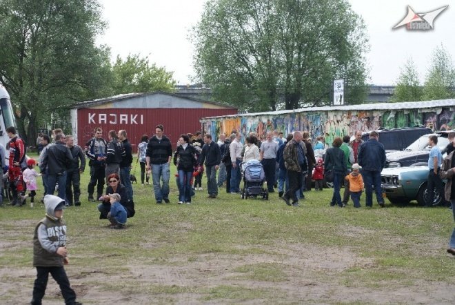 Dni Ostrołęki - Zlot Samochodów Amerykańskich (15.05.2010) - zdjęcie #35 - eOstroleka.pl