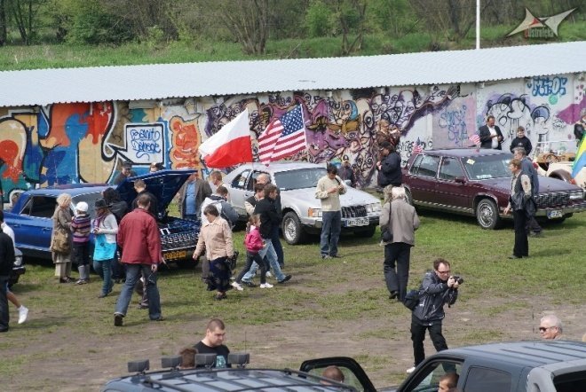 Dni Ostrołęki - Zlot Samochodów Amerykańskich (15.05.2010) - zdjęcie #29 - eOstroleka.pl