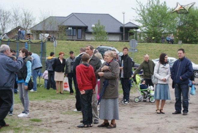 Dni Ostrołęki - Zlot Samochodów Amerykańskich (15.05.2010) - zdjęcie #3 - eOstroleka.pl