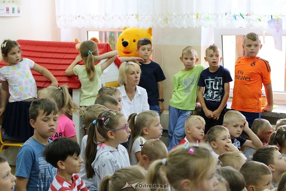 Przedszkolaki z Krainy Misiów o tradycjach Nocy Świętojańskiej na Kurpiach [14.06.2018] - zdjęcie #62 - eOstroleka.pl