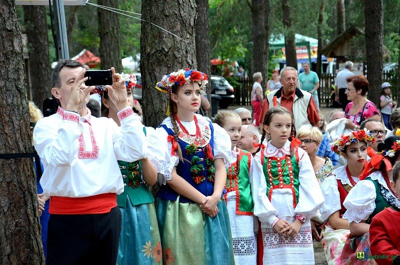 Wesele Kurpiowskie 2018: Panel dyskusyjny, występy artystyczne i Zorka [16.06.2018] - zdjęcie #110 - eOstroleka.pl