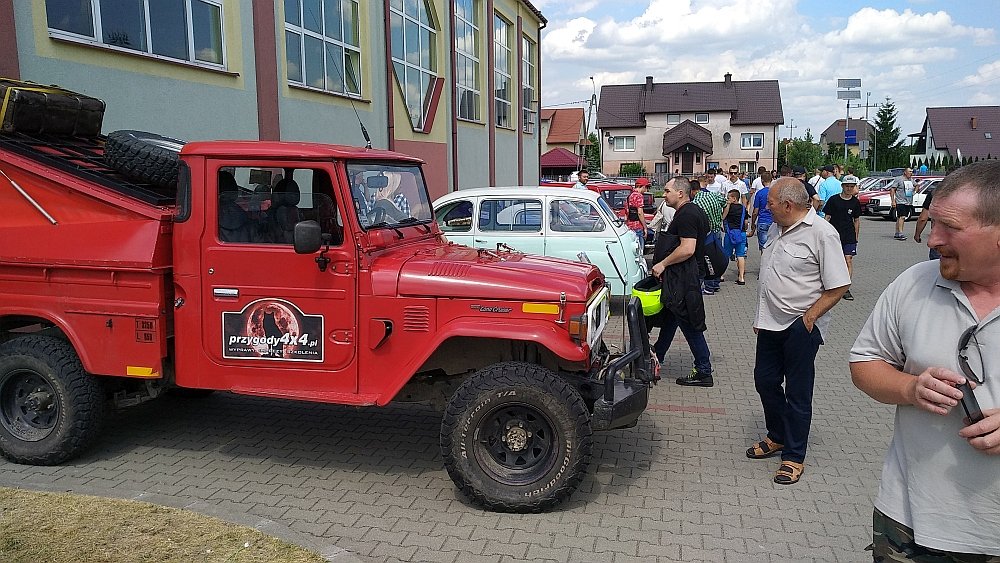 Zlot fanów starej motoryzacji w Rzekuniu [17.06.2018] - zdjęcie #41 - eOstroleka.pl