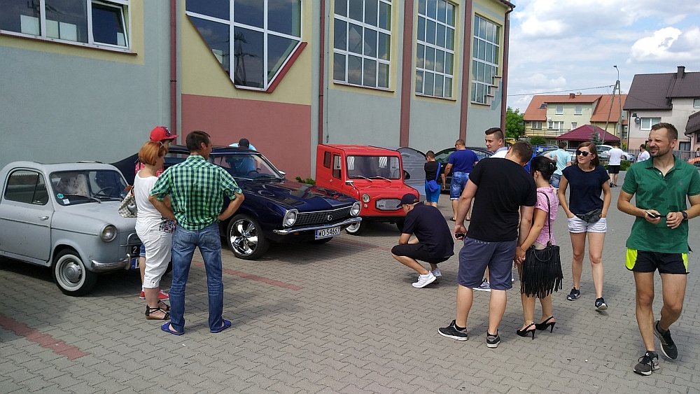 Zlot fanów starej motoryzacji w Rzekuniu [17.06.2018] - zdjęcie #43 - eOstroleka.pl