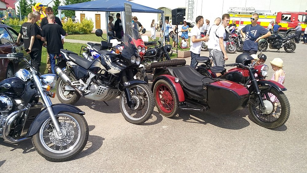 Zlot fanów starej motoryzacji w Rzekuniu [17.06.2018] - zdjęcie #71 - eOstroleka.pl