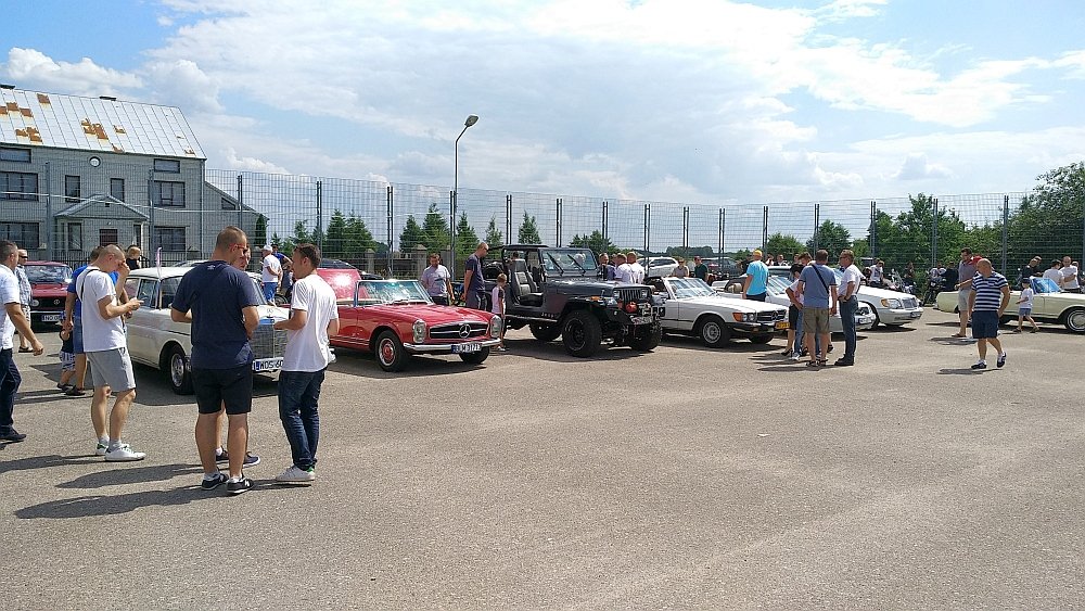 Zlot fanów starej motoryzacji w Rzekuniu [17.06.2018] - zdjęcie #75 - eOstroleka.pl