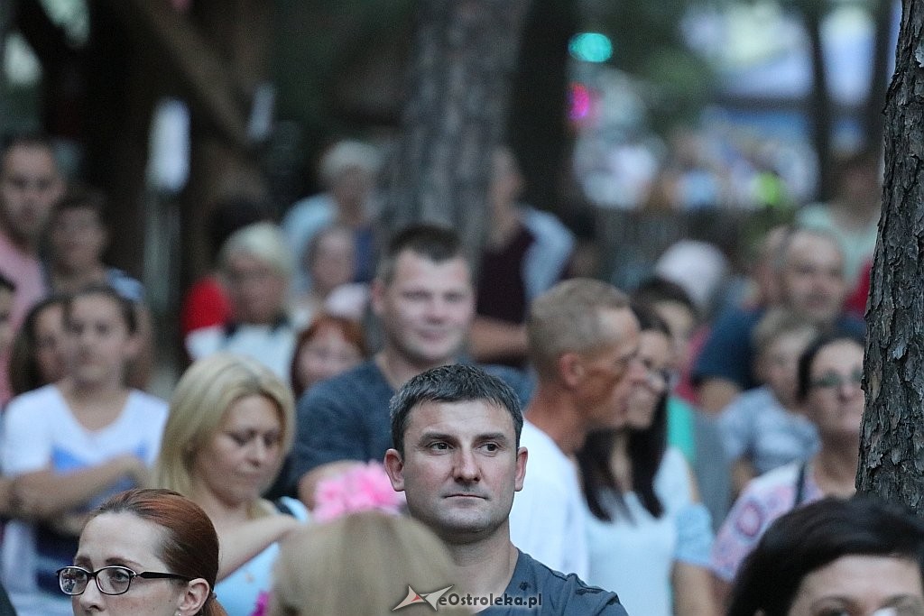 Wesele Kurpiowskie 2018 - koncert Poparzonych Kawą Trzy [17.06.2018] - zdjęcie #60 - eOstroleka.pl